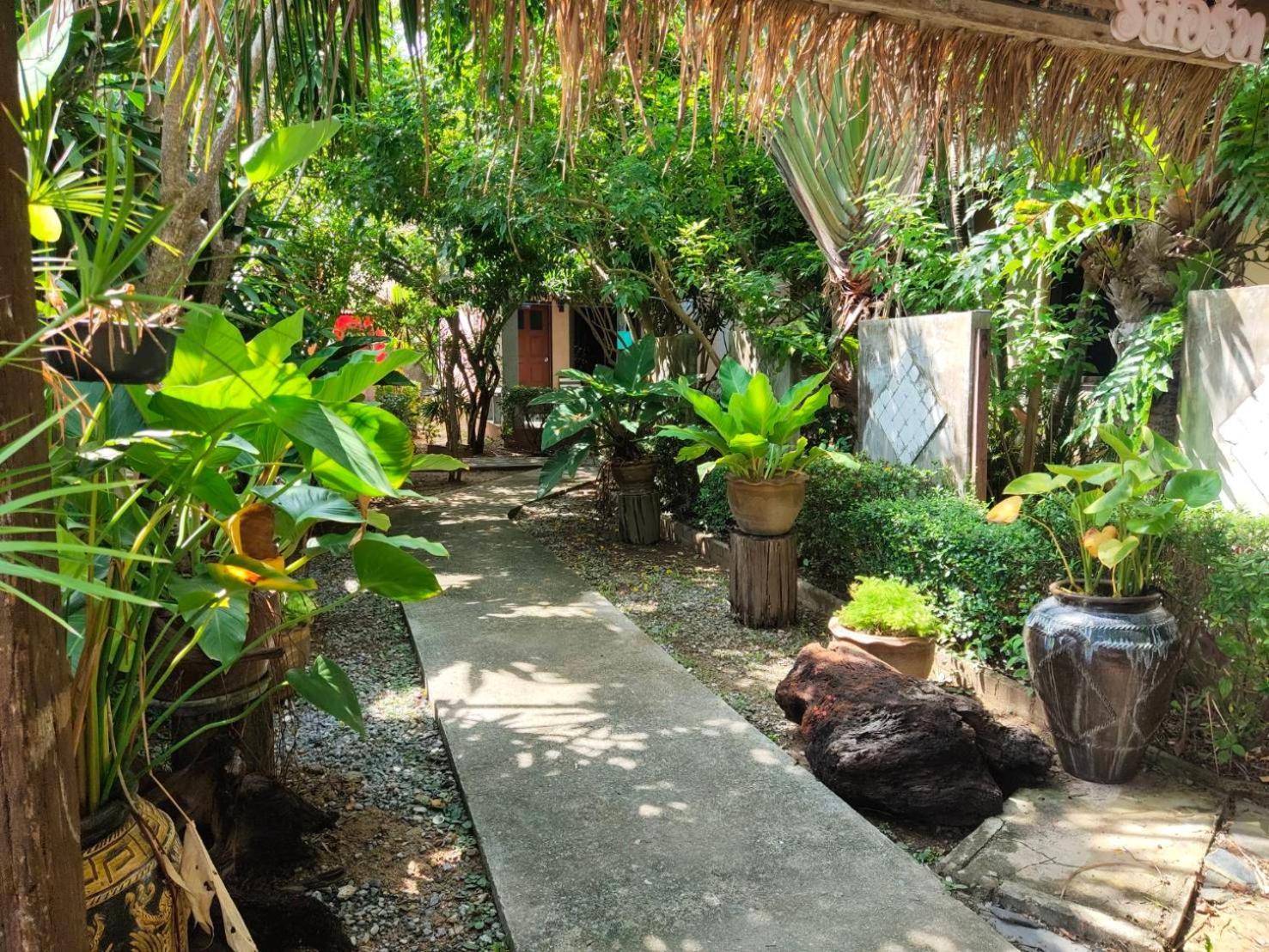 Lanta Riviera Beach Resort Koh Lanta Bagian luar foto