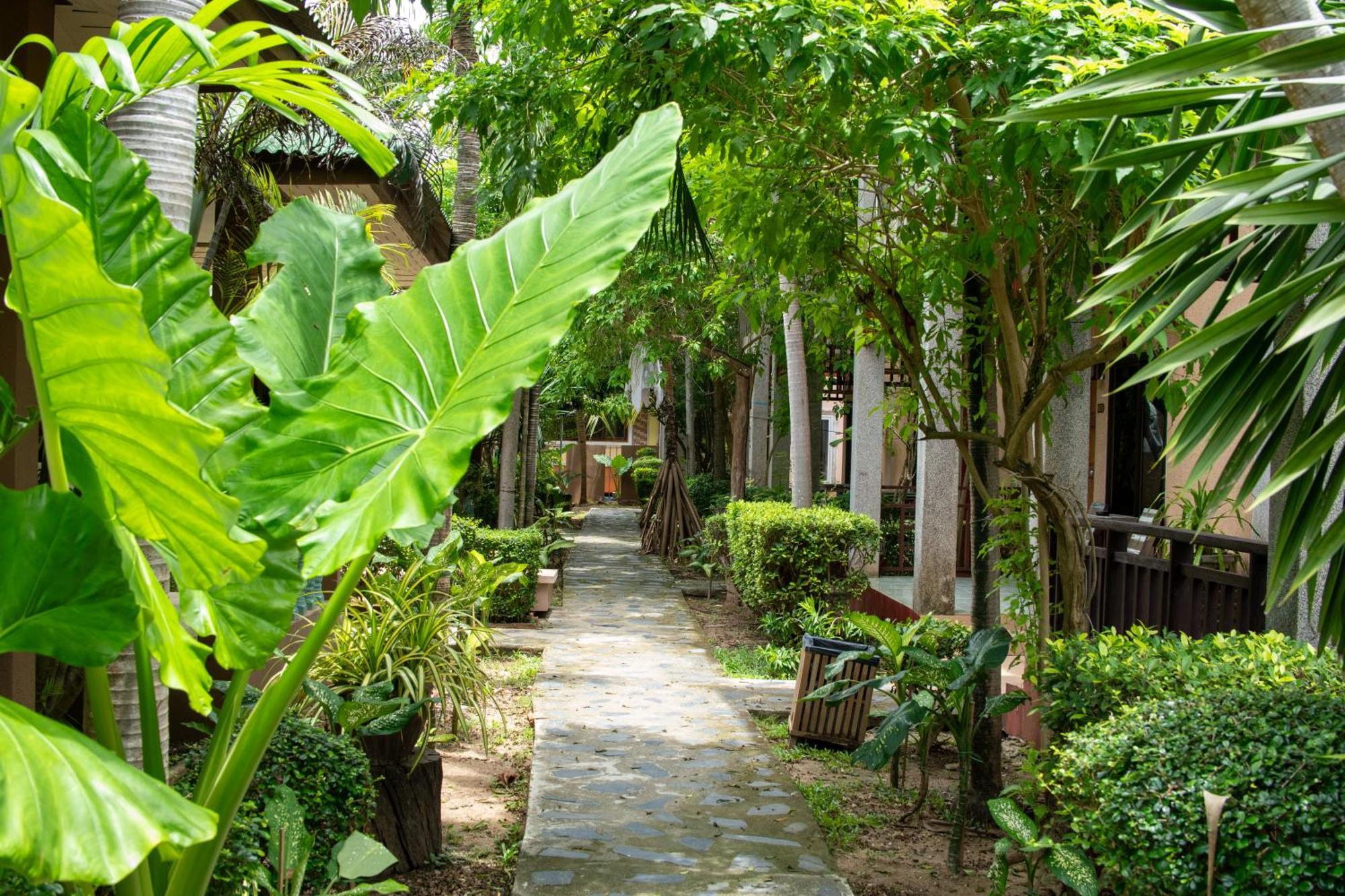 Lanta Riviera Beach Resort Koh Lanta Bagian luar foto