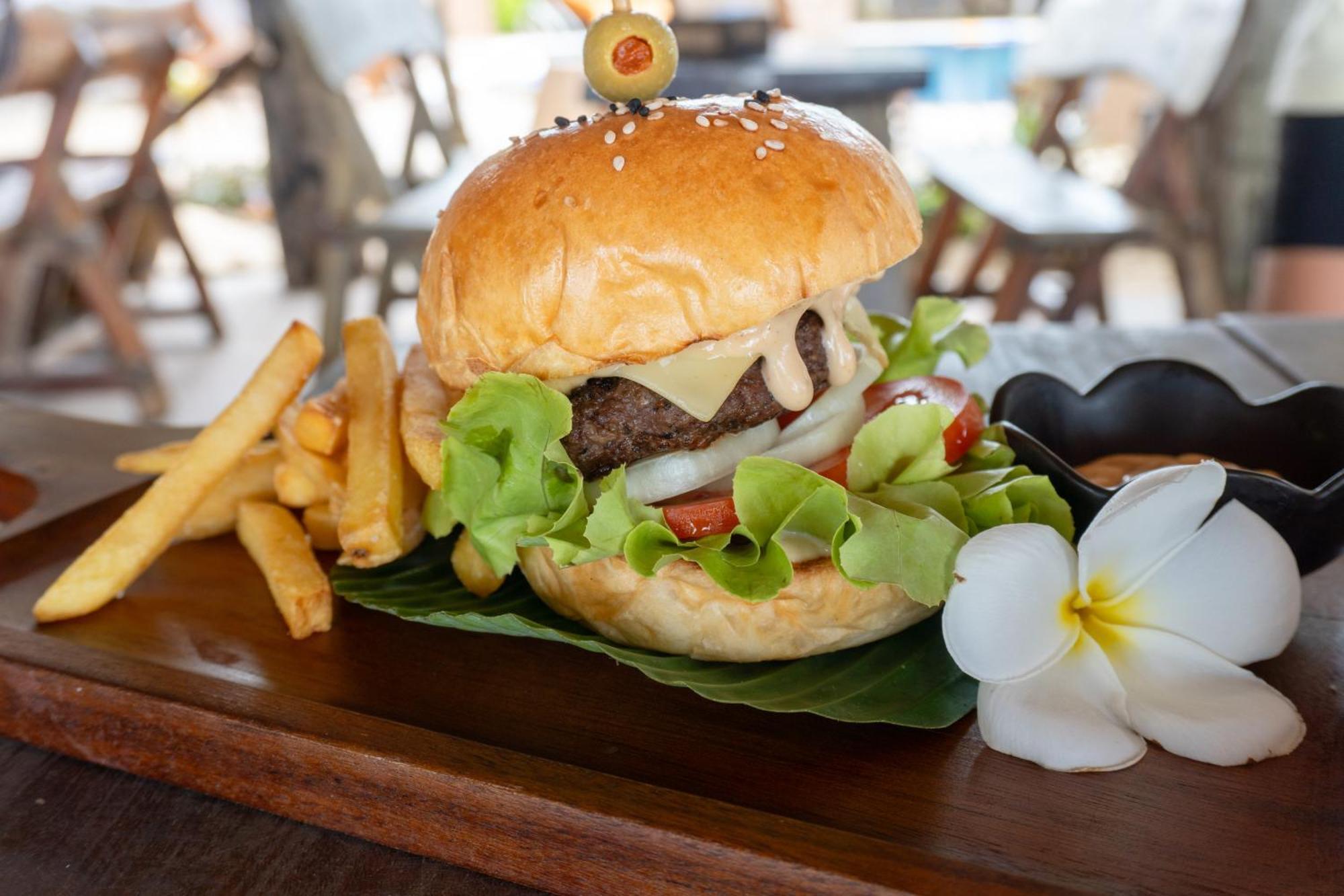Lanta Riviera Beach Resort Koh Lanta Bagian luar foto